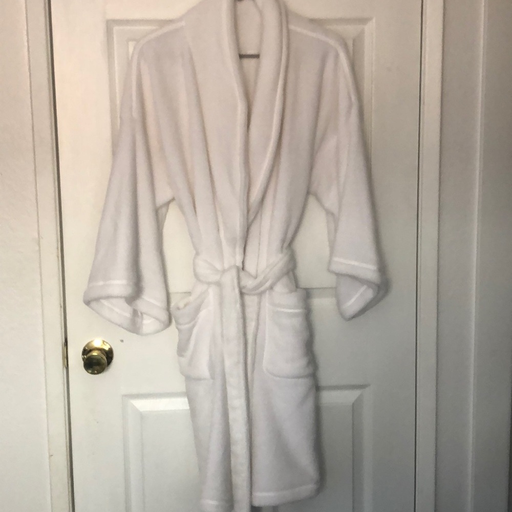 White bath robe
